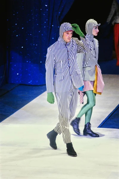 Look 43